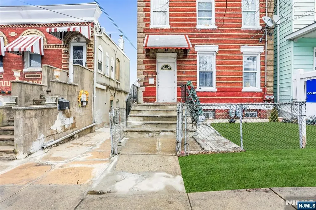 82 Randolph Avenue Clifton NJ 07011