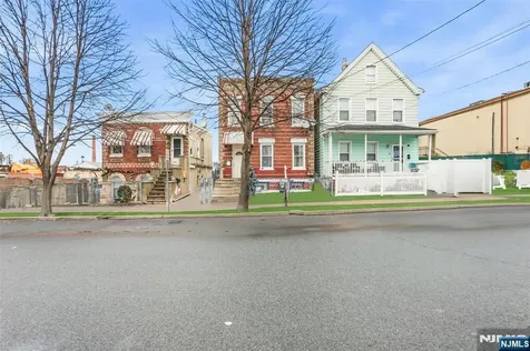 82 Randolph Avenue Clifton NJ 07011