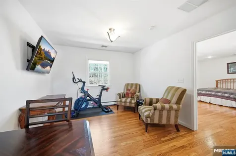 760 Rivenwood Road Franklin Lakes NJ 07417