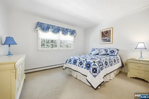760 Rivenwood Road Franklin Lakes NJ 07417