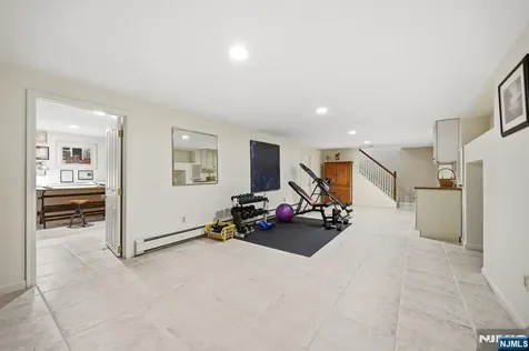 760 Rivenwood Road Franklin Lakes NJ 07417