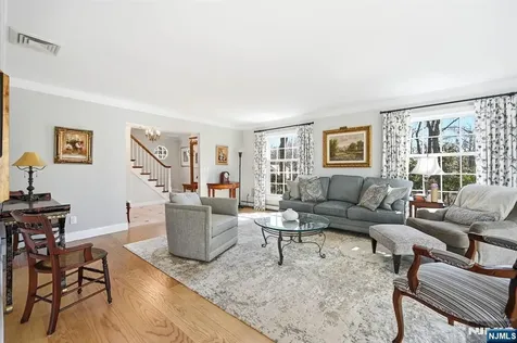 760 Rivenwood Road Franklin Lakes NJ 07417