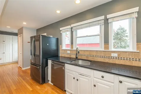 75 Grove Street Clifton NJ 07013