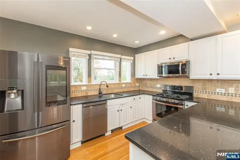 75 Grove Street Clifton NJ 07013