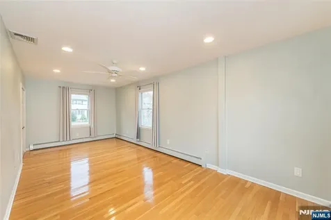 75 Grove Street Clifton NJ 07013