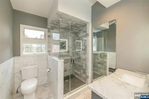 75 Grove Street Clifton NJ 07013