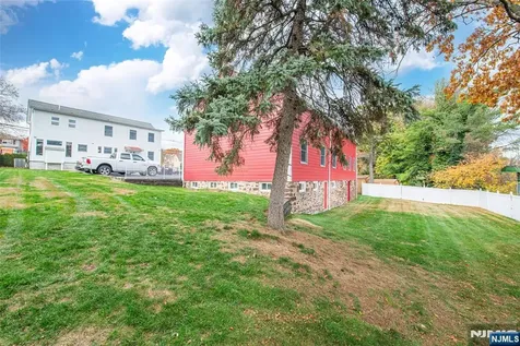 75 Grove Street Clifton NJ 07013