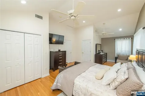 75 Grove Street Clifton NJ 07013