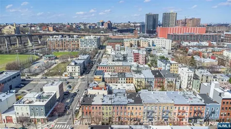 352 7th Street Jersey City NJ 07302