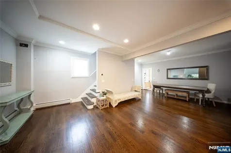 21 Meadow Street Demarest NJ 07627