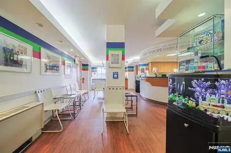 2185 Lemoine Fort Lee NJ 07024