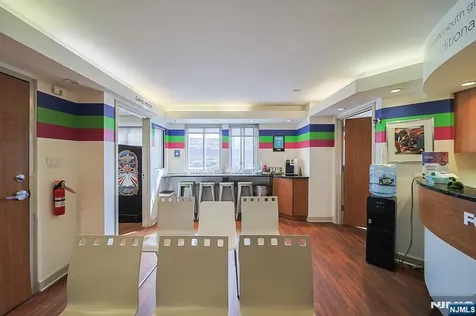 2185 Lemoine Fort Lee NJ 07024