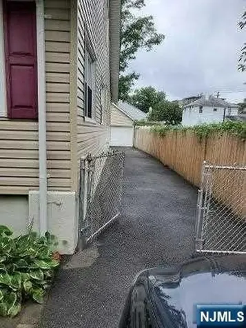 24 Washington Place Teaneck NJ 07666