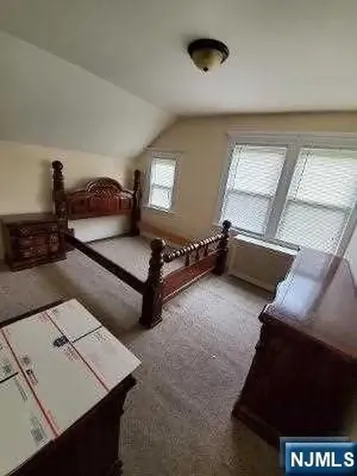24 Washington Place Teaneck NJ 07666