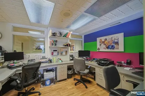 2185 Lemoine Fort Lee NJ 07024