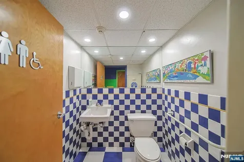 2185 Lemoine Fort Lee NJ 07024
