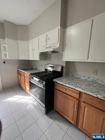 11 W Quackenbush Avenue Dumont NJ 07628