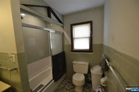 74 Cathedral Avenue Clifton NJ 07110