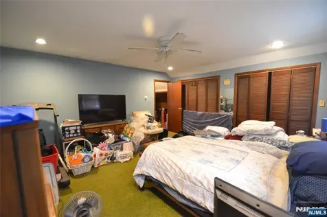 74 Cathedral Avenue Clifton NJ 07110
