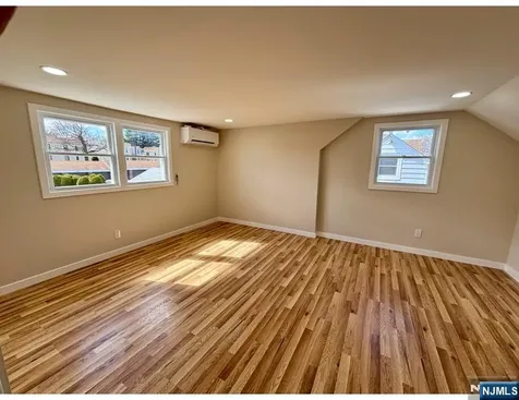 9 Joan Place Clifton NJ 07012