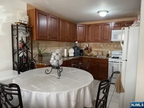 439 Marshall Street Paterson NJ 07503