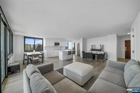 770 Anderson Avenue Cliffside Park NJ 07010