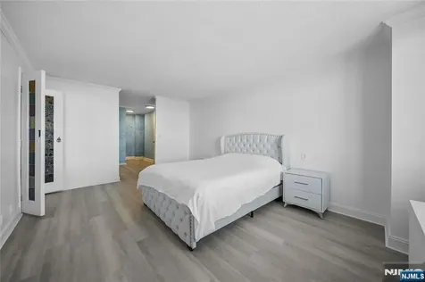 770 Anderson Avenue Cliffside Park NJ 07010