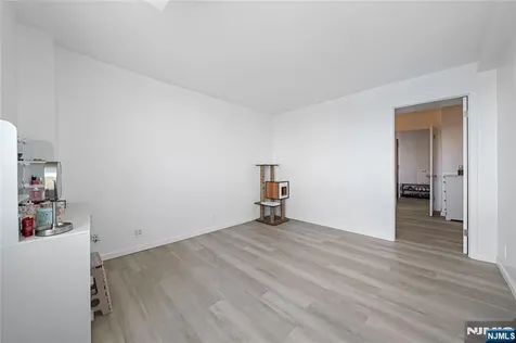 770 Anderson Avenue Cliffside Park NJ 07010