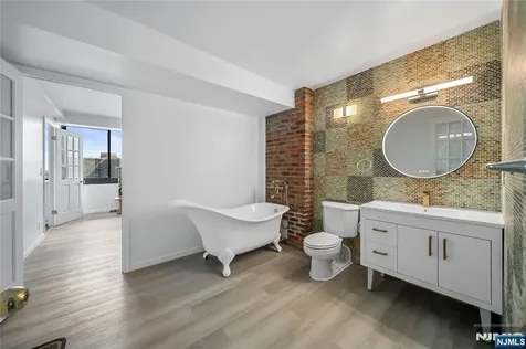 770 Anderson Avenue Cliffside Park NJ 07010
