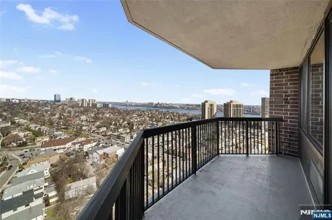 770 Anderson Avenue Cliffside Park NJ 07010