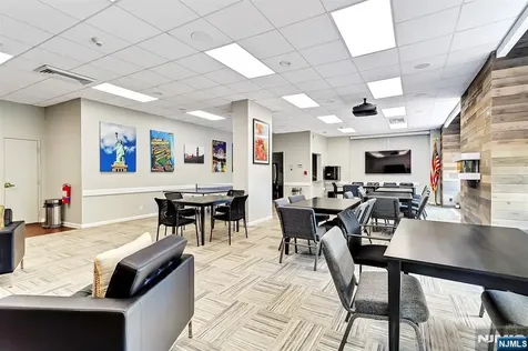 770 Anderson Avenue Cliffside Park NJ 07010