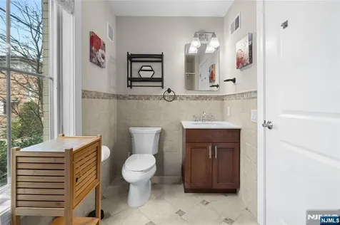 200 Laird Cliffside Park NJ 07010