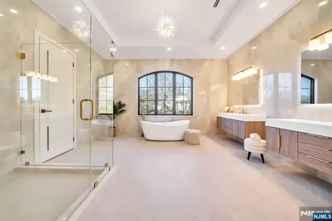 28 Ellens Way Alpine NJ 07620