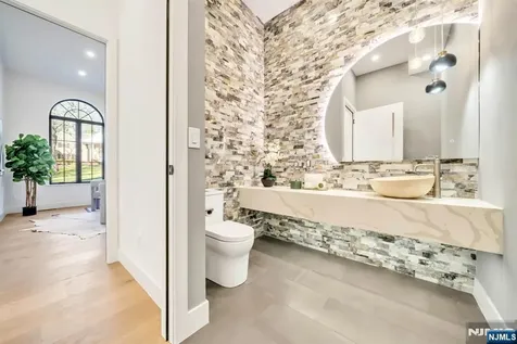 28 Ellens Way Alpine NJ 07620