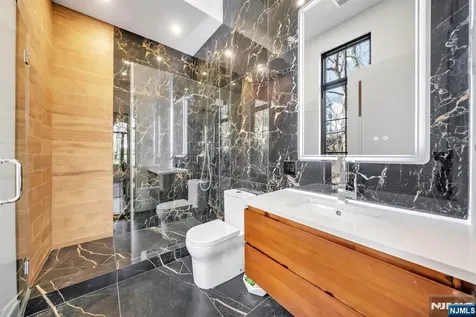 28 Ellens Way Alpine NJ 07620