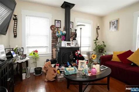 110 Cane Street Bogota NJ 07603