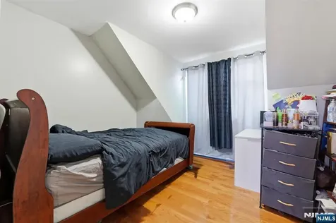 108-110 Orchard Street Elizabeth NJ 07208