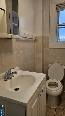 18 Forest Avenue Englewood NJ 07631