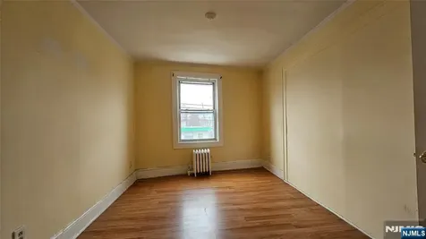 18 Forest Avenue Englewood NJ 07631