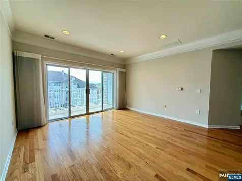 5402 Warrens Way Wanaque NJ 07465