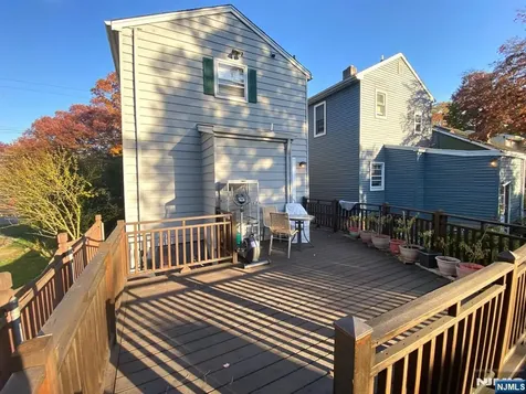 81 5th Street Cresskill NJ 07626