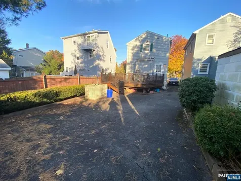 81 5th Street Cresskill NJ 07626