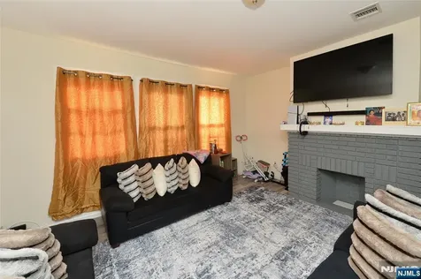 349-351 Osborne Terrace Newark NJ 07112