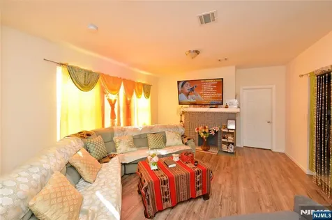 349-351 Osborne Terrace Newark NJ 07112