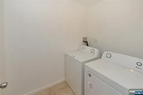 349-351 Osborne Terrace Newark NJ 07112