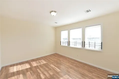 349-351 Osborne Terrace Newark NJ 07112
