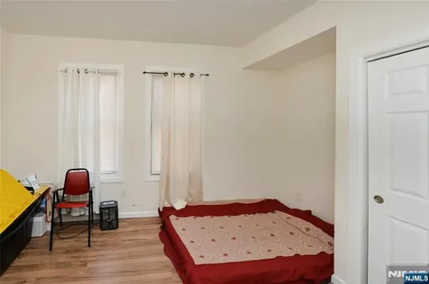 349-351 Osborne Terrace Newark NJ 07112