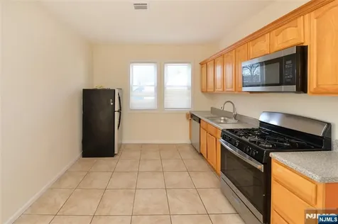 349-351 Osborne Terrace Newark NJ 07112