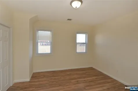 349-351 Osborne Terrace Newark NJ 07112