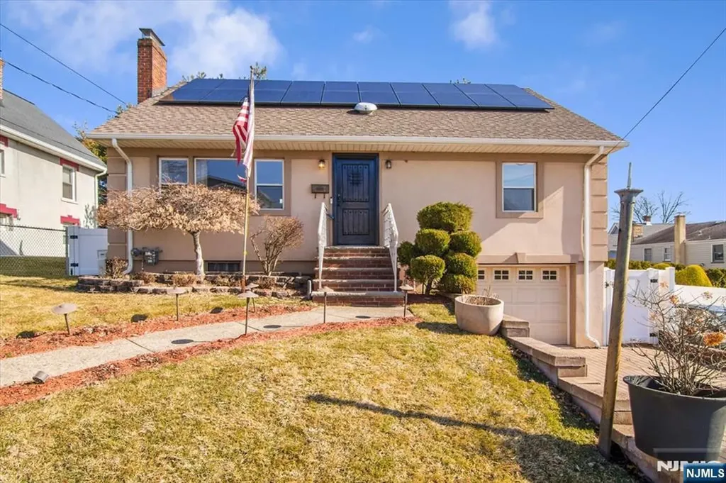 565 Center Street Wood Ridge NJ 07075